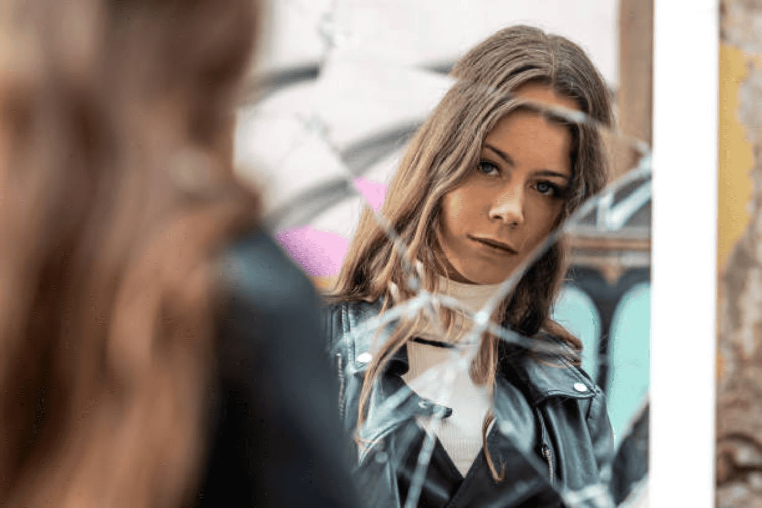 ¿Hablas contigo mismo? La ciencia explica qué dice esto sobre tu personalidad