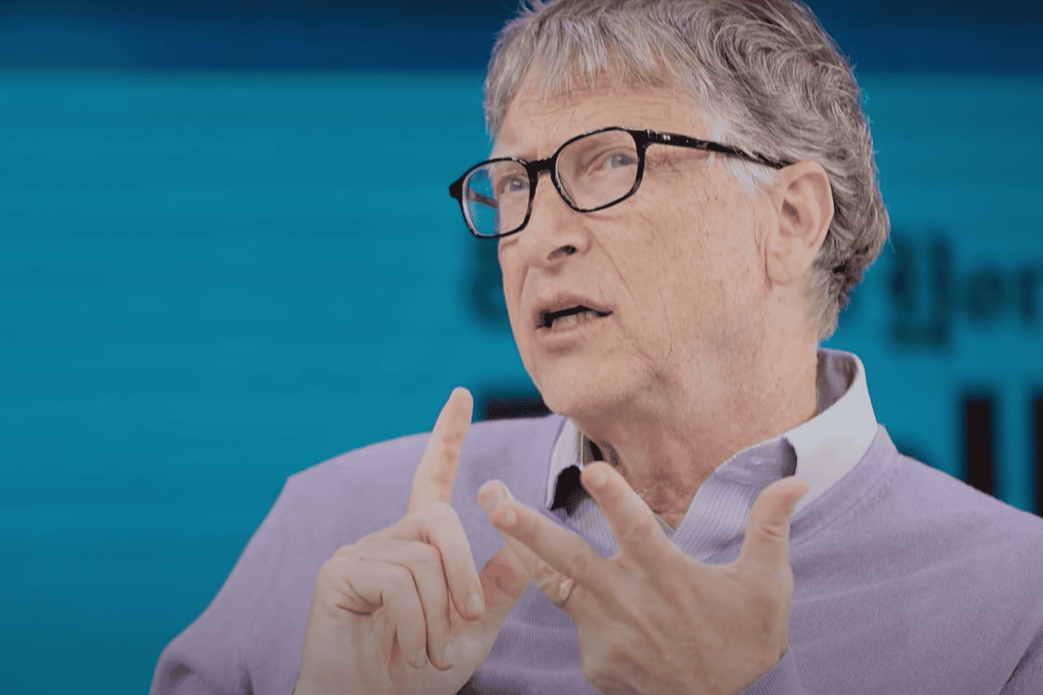 Por qué Bill Gates no permitió móviles a sus hijos antes de los 14 años (y qué podemos aprender de ello)