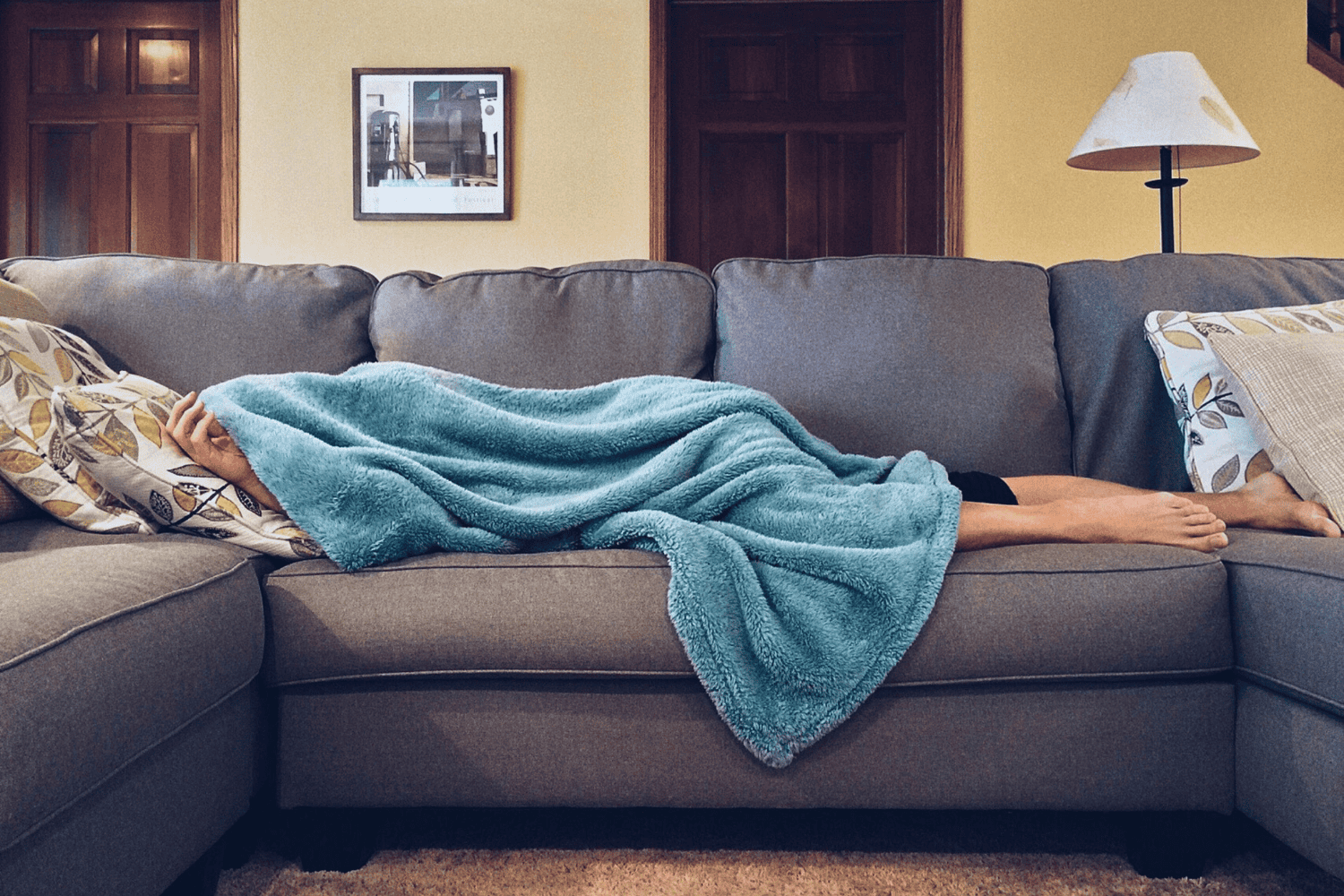 Dormir media hora al día: el secreto saludable que transforma tu cuerpo sin que lo notes