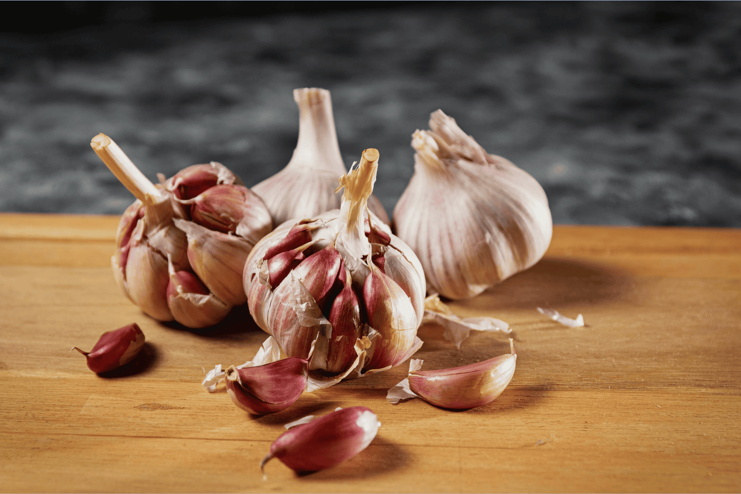 Comer ajo crudo: el potente hábito que transforma tu cuerpo sin que lo notes