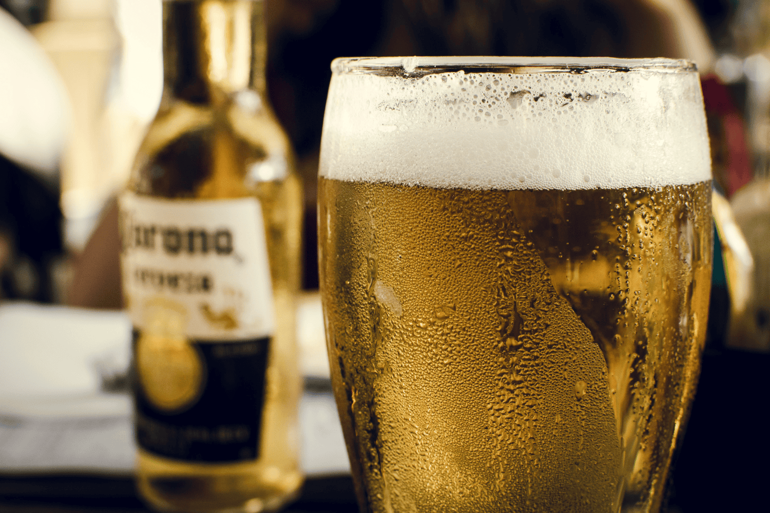 El superingrediente oculto de la cerveza: lo que el lúpulo puede hacer por tu salud (y lo que no)