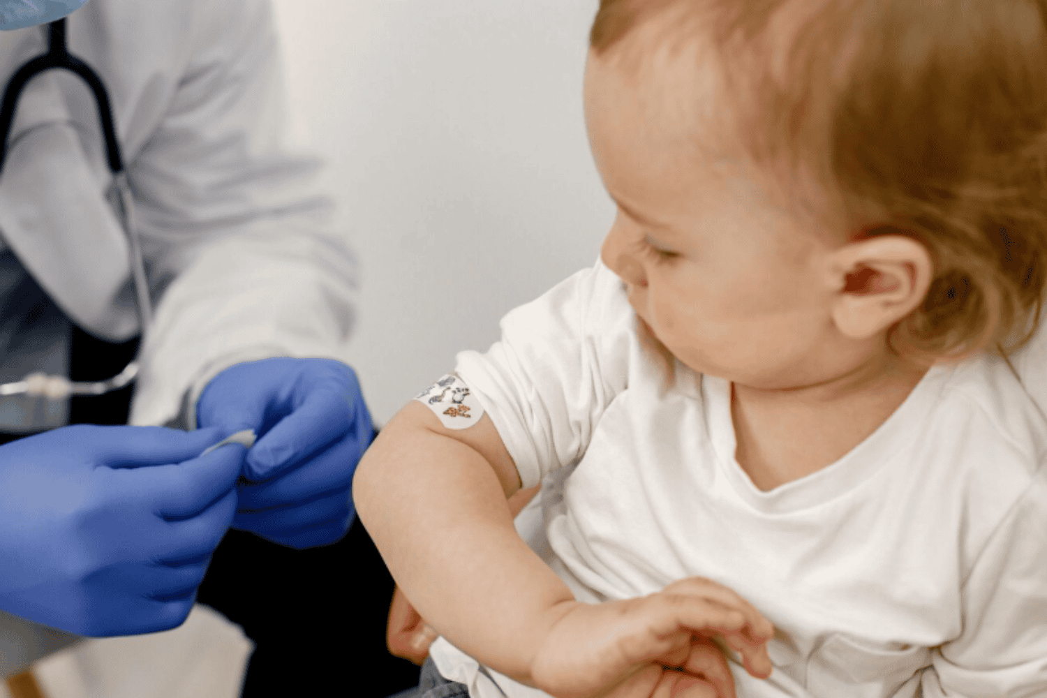 ¿Una sola inyección podría proteger a los bebés del VIH durante años? Así es el avance que ilusiona a la ciencia