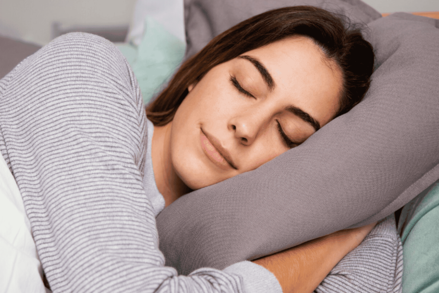 Suplementos para dormir mejor: qué dice la ciencia sobre melatonina, vitamina D y aminoácidos