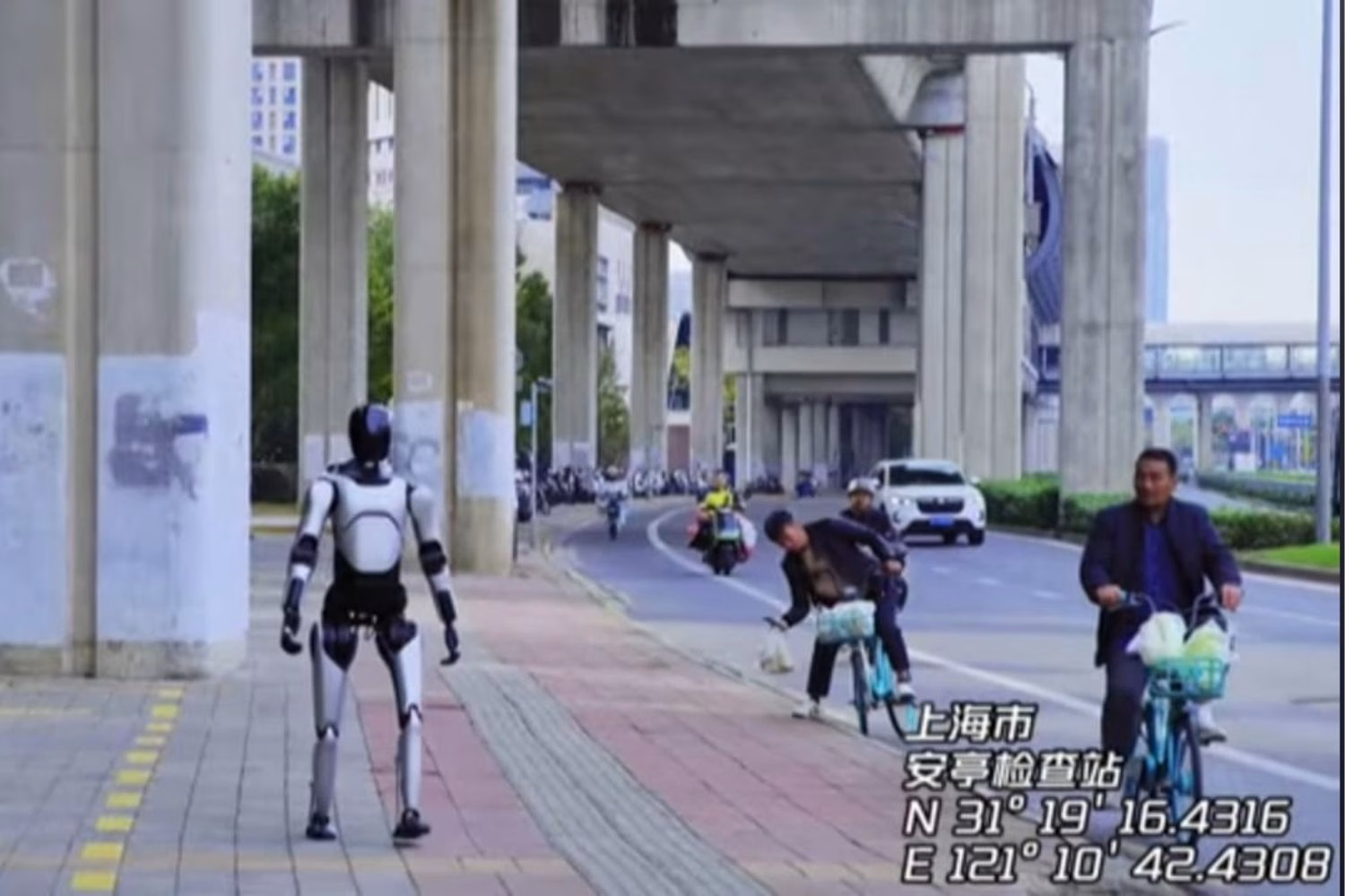 robots humanoides