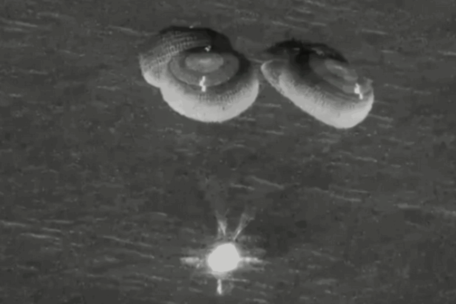 Cuatro astronautas regresan a la Tierra tras una evacuación médica desde la EEI