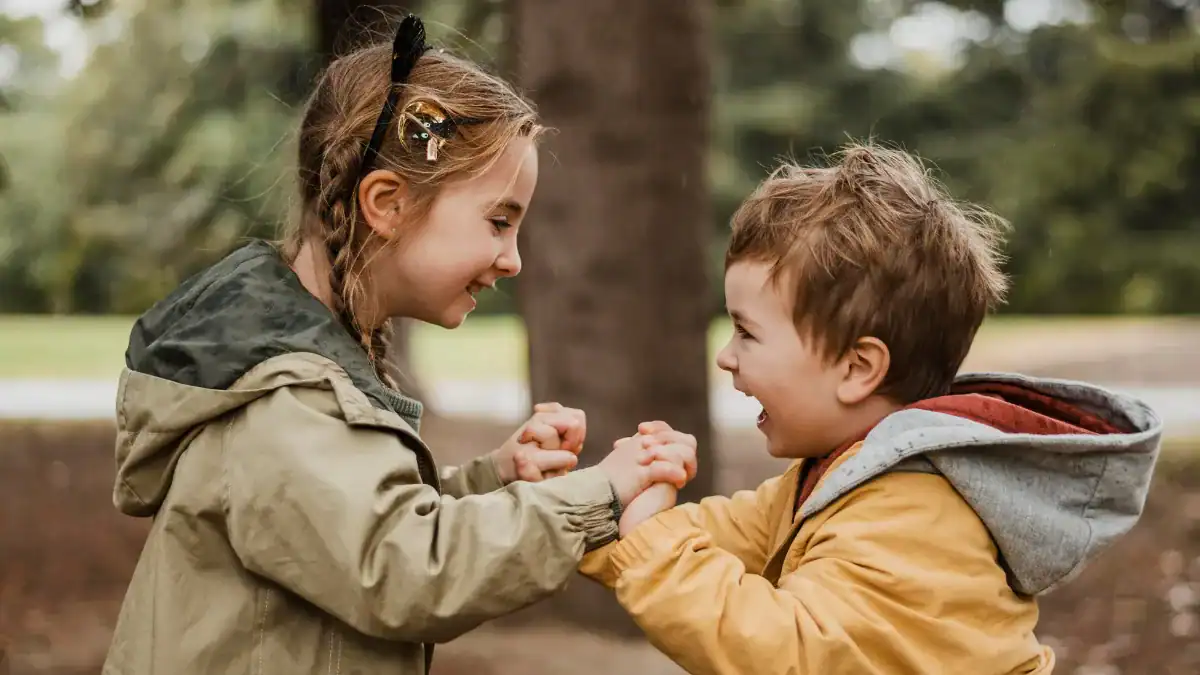 La fuerza de la mano, el nuevo dato que alerta sobre el desarrollo de los niños