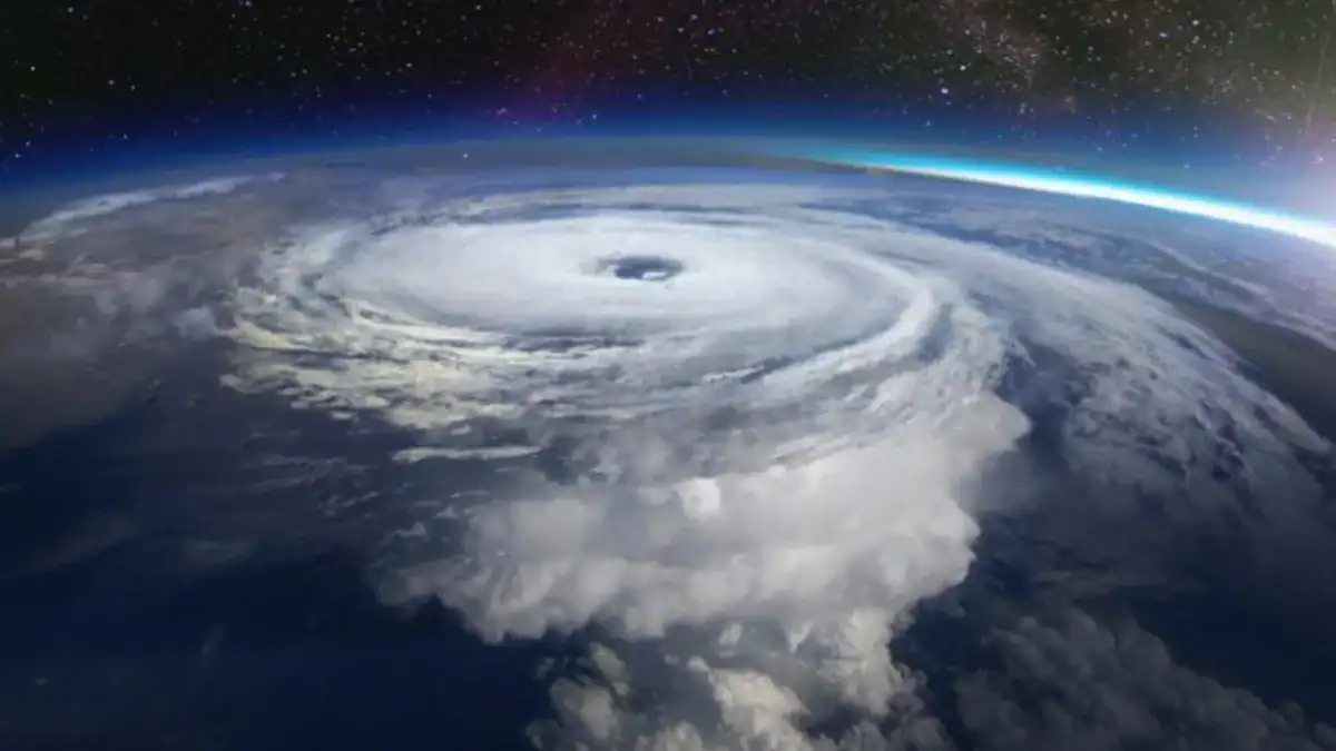 la “máquina invisible” del clima: cómo las celdas de hadley deciden cuándo nacen los huracanes