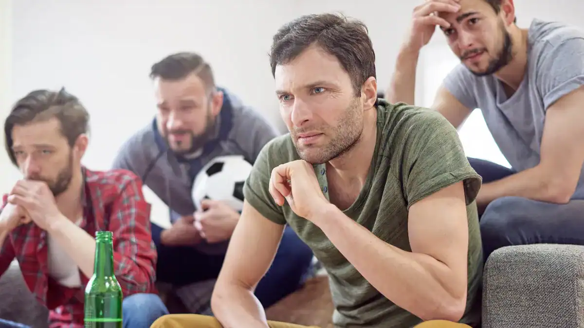 El Mundial como escuela emocional: por qué el fútbol permite llorar a los hombres, pero también enseña rivalidad