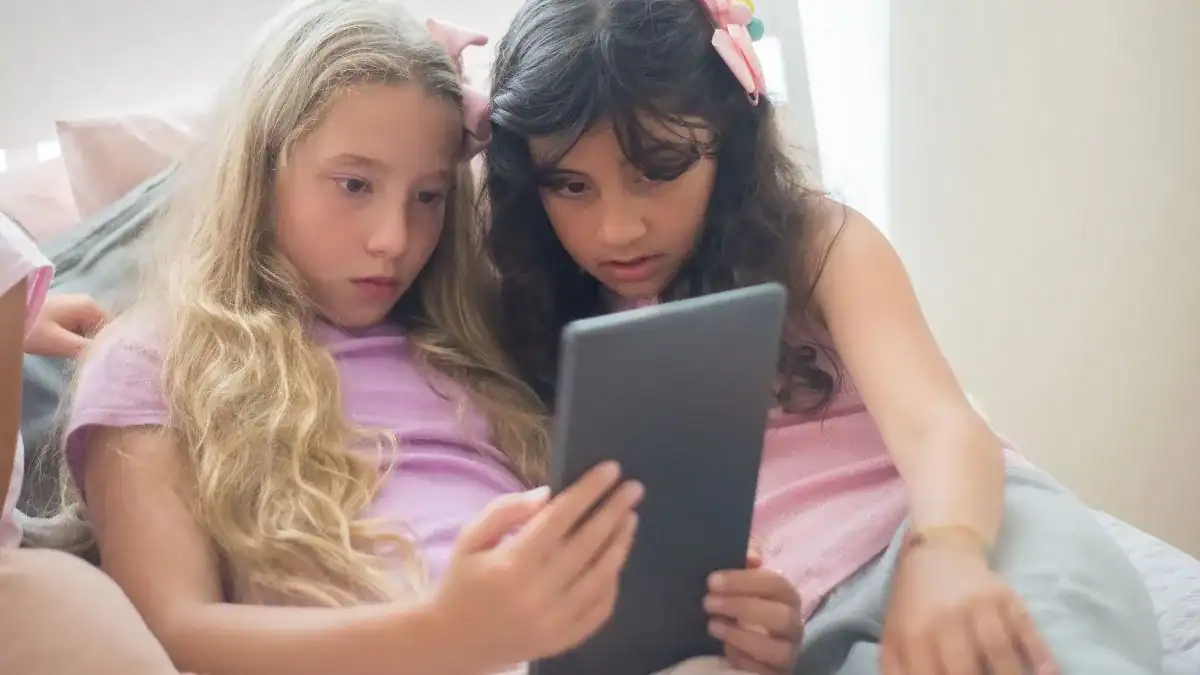 Facebook e Instagram tendrán nuevas restricciones para adolescentes tras un acuerdo millonario