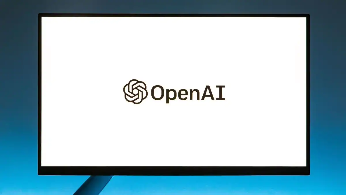 Todo lo que debes saber sobre la decisión de Sam Altman y la postergación bursátil de OpenAI