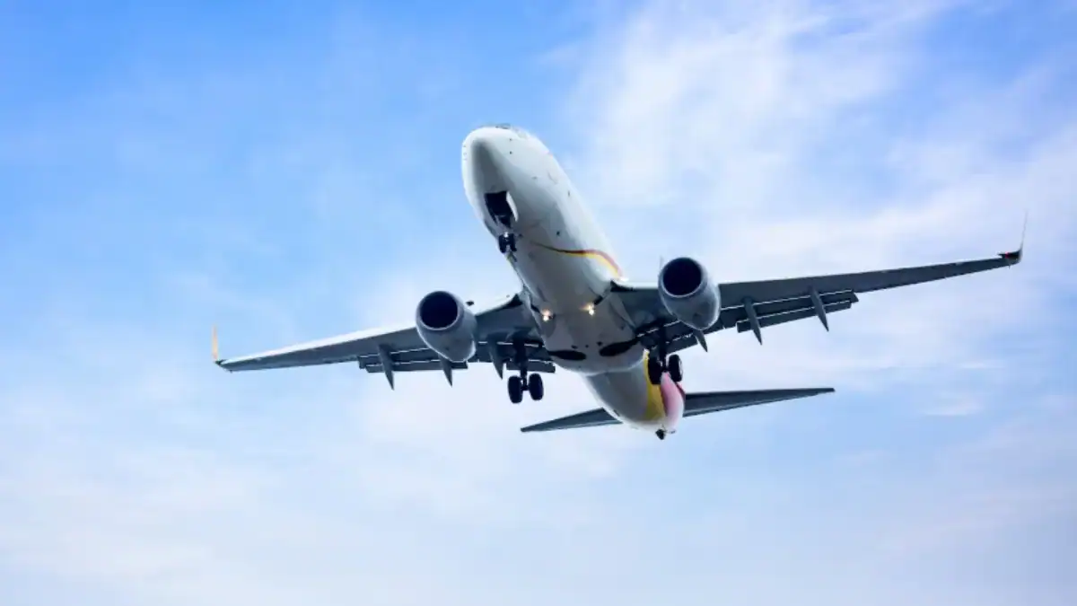 Las turbulencias asustan, pero el mayor peligro no está en el avión: está en viajar sin cinturón