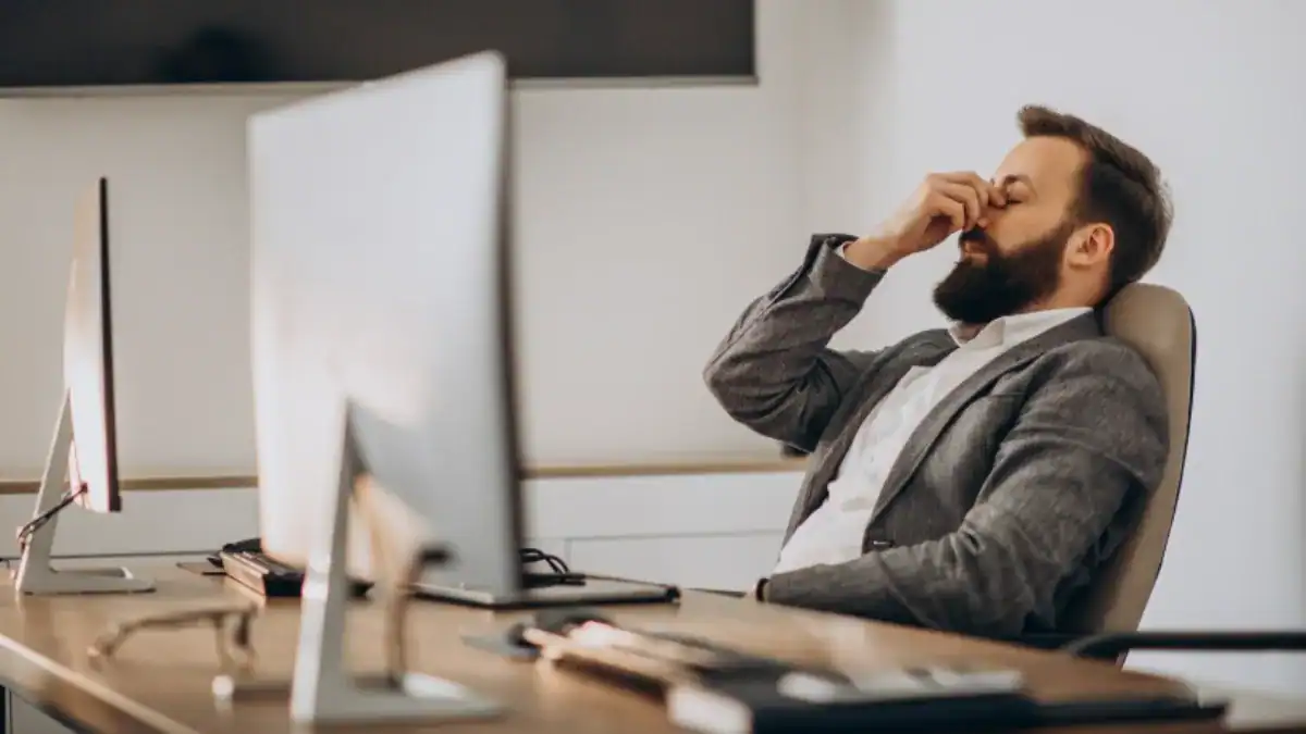 Las empresas de IA hablan de semanas de cuatro días, pero sus empleados trabajan hasta 90 horas