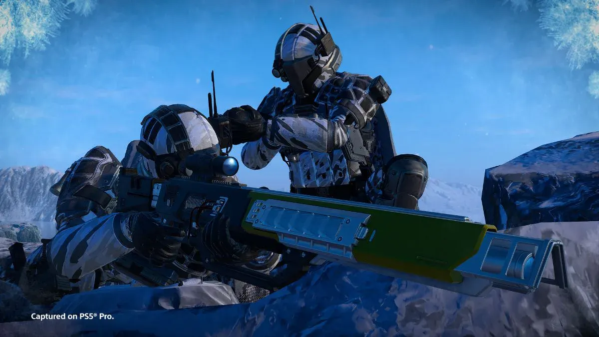 Disparos invisibles, tecnología térmica y cazadores galácticos: Helldivers 2 revoluciona su combate con el bono Alcance de la autoridad